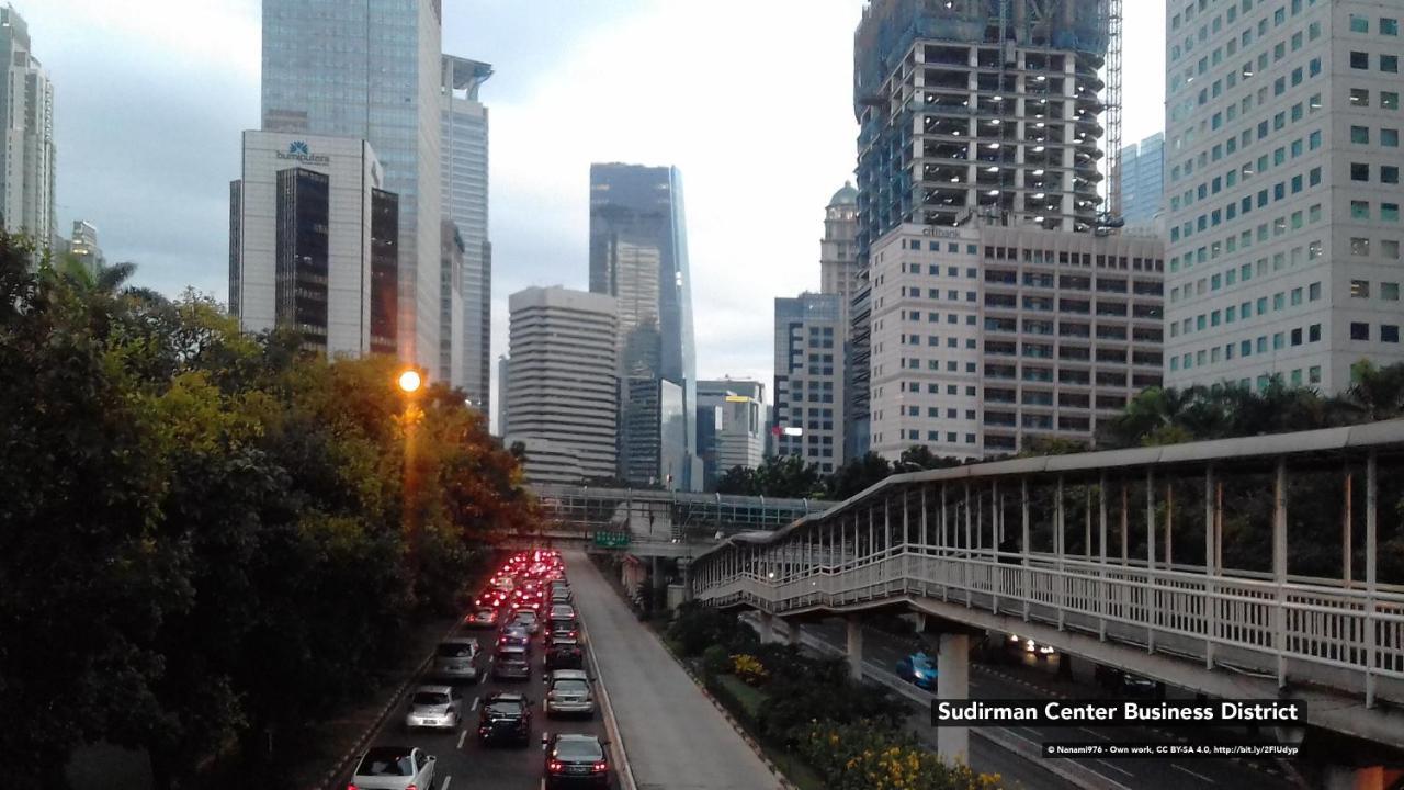 เซนรูม ปัตรา กูนิงัน ชาเรียะห์ Hotel จาการ์ตา ภายนอก รูปภาพ